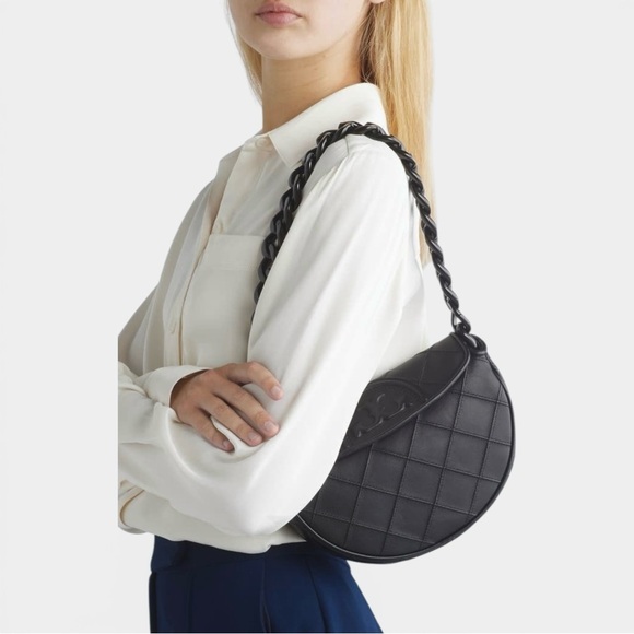 🌻NEW w/tags Tory Burch Black Mini Fleming Soft Crescent Shoulder Bag - Picture 2 of 16